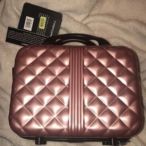 triforce beauty case